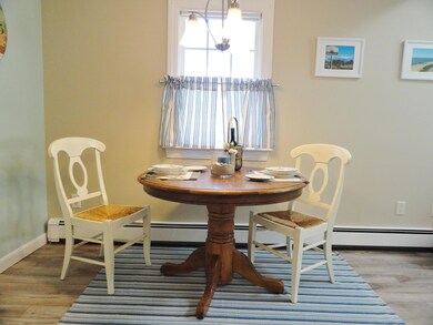 Spacious dining nook