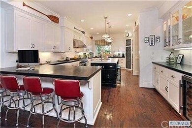 A true cooks kitchen with all the bells and whistl