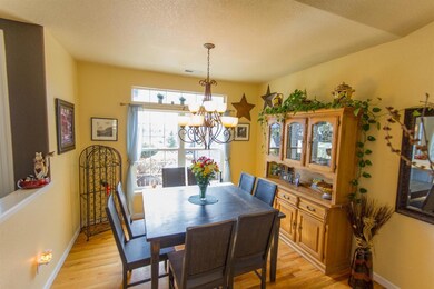 526 Westfield Ct, Eagle Point, OR 97524 - photo 5