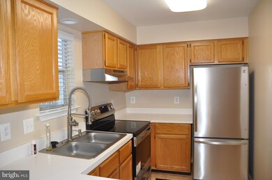 206 Mcdaniel Dr, Purcellville, VA 20132 - photo 3