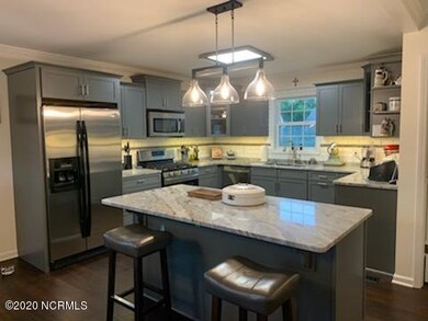 207 Lansing Ct, Jacksonville, NC 28540 - photo 5