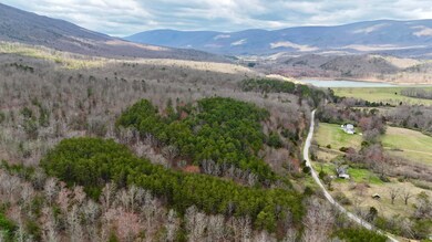 2276 Johns Creek Rd, New Castle, VA 24127 - photo 5