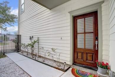 3803 Olde Bourbon Ln, Houston, TX 77018 - photo 3