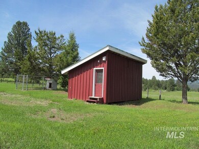 204 Clear Creek Rd, Cascade, ID 83611 - photo 6
