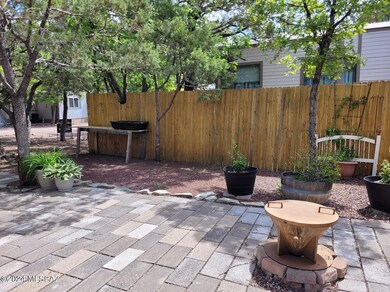 1930 Larson #15  Patio 1