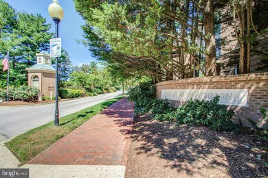 5717 Brewer House Cir unit 301, Rockville, MD 20852 - photo 6