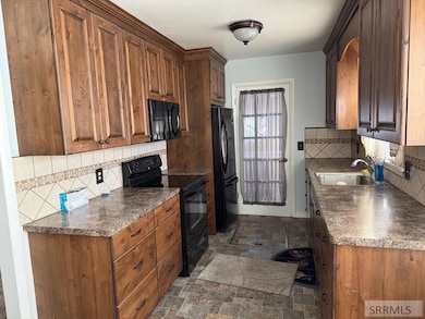 74 N 3rd W, Rexburg, ID 83440 - photo 5