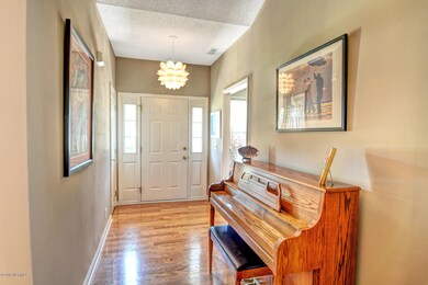 4718 Woods Edge Rd Wilmington-large-003-
