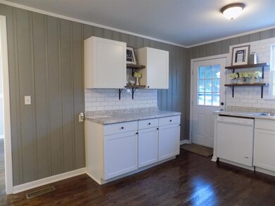 611 W Adams St, Lebanon, TN 37087 - photo 6