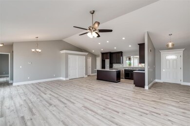 1137 Pisa Dr, Caseyville, IL 62232 - photo 7