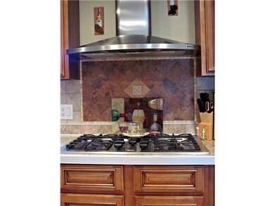 179 Patton Rd, Woonsocket, RI 02895 - photo 4