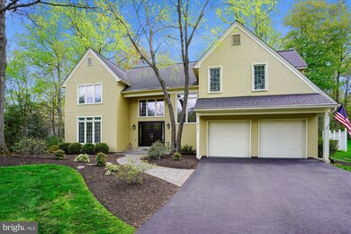 9111 Meadowcreek Ln, Lorton, VA 22079 - photo 4