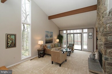 8508 Carlynn Dr, Bethesda, MD 20817 - photo 5