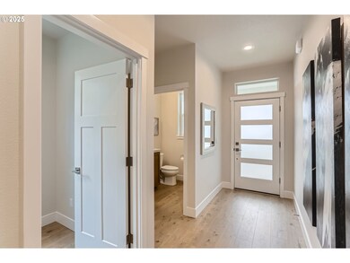 Entrance/Foyer