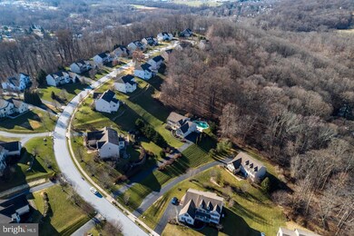 347 Sterling Ln, Downingtown, PA 19335 - photo 5