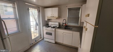 510 S Madeira St, Baltimore, MD 21231 - photo 6