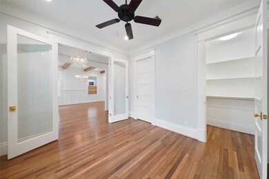 914 Omar St, Houston, TX 77009 - photo 4