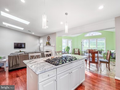 3510 Sleepy Hollow Rd, Falls Church, VA 22044 - photo 3