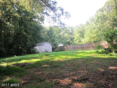 9860 Wellhouse Dr, White Plains, MD 20695 - photo 4