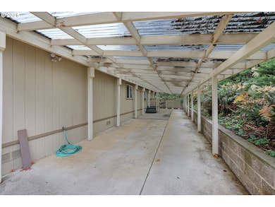 26916 Hwy 36 unit 3, Cheshire, OR 974 - photo 3