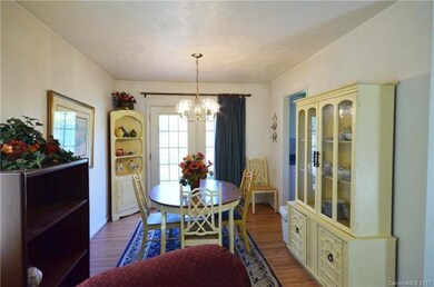 17 Melton Rd, Candler, NC 28715 - photo 4