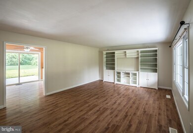 12003 Millstream Dr, Bowie, MD 20715 - photo 5