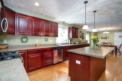 3 Ledas Ln, Amesbury, MA 01913 - photo 4