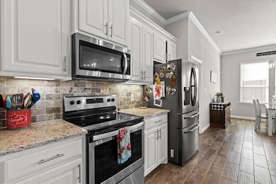 203 Bayless Ave, Godley, TX 76044 - photo 6