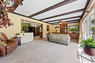 528 Kingsway Dr W, Aurora, IL 60506 - photo 7