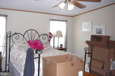 11498 Dry Bridge Rd, Ruther Glen, VA 22546 - photo 5