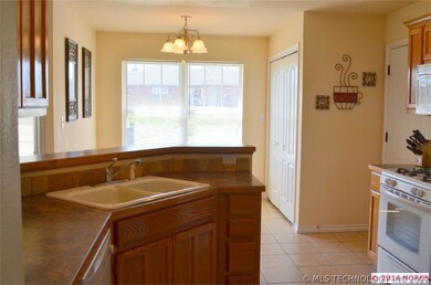 Kitchen  opens to breakfast  room