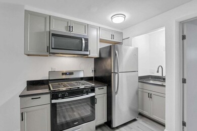 499 E Columbus St unit B, Columbus, OH 43206 - photo 7