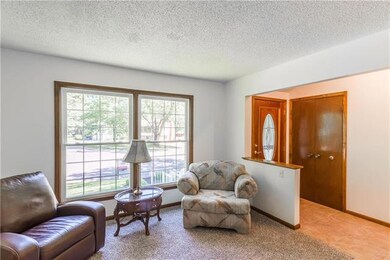 12109 W 60th Terrace, Shawnee, KS 66216 - photo 6