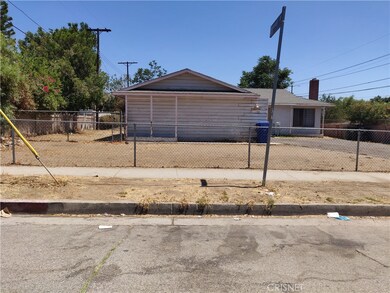 13092 Maclay St, Sylmar, CA 91342 - photo 3