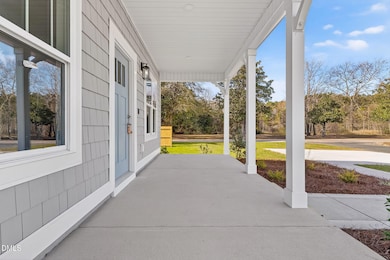 611 W Godwin St, Dunn, NC 28334 - photo 5