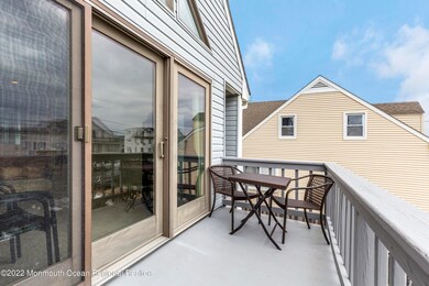 22-42HamiltonSt_022