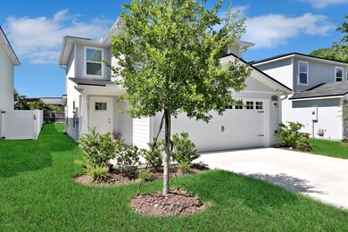 8487 Thor St, Jacksonville, FL 32216 - photo 2