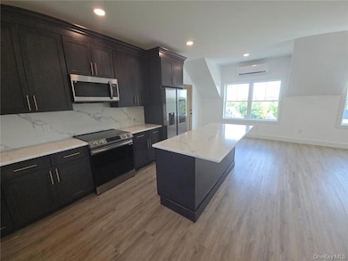 28 Haines Ln unit A, Walden, NY 12586 - photo 3