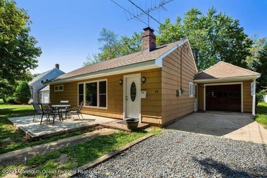 26 Lakeside Dr, Matawan, NJ 07747 - photo 4