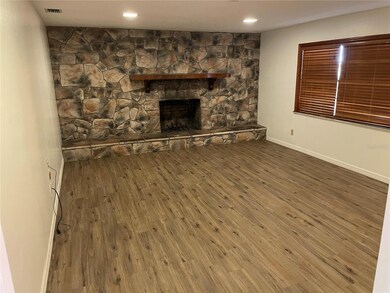 2727 Massee Rd, Davenport, FL 33837 - photo 5