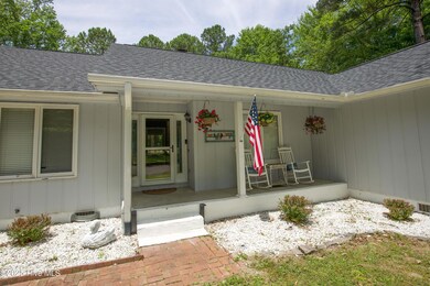 806 Sumac Ln-9