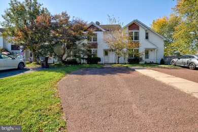 2732 Towamencin Ave, Hatfield, PA 19440 - photo 3