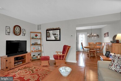 75 S Gala unit 456, Littlestown, PA 17340 - photo 4