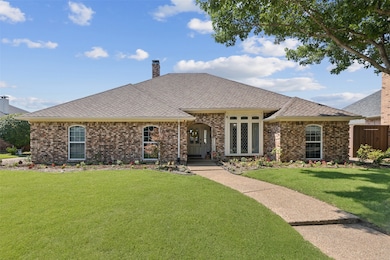 2800 Bowie Dr, Plano, TX 75025 - photo 2