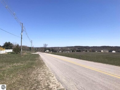 0 S Orchard Way unit 38, Elmwood Charter Township, MI 49684 - photo 5