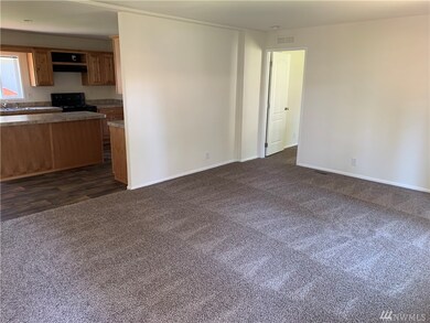 8724 226th St E unit 22, Graham, WA 98338 - photo 2