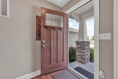 5850-Chartres-Way-East-Lansing-MI-5