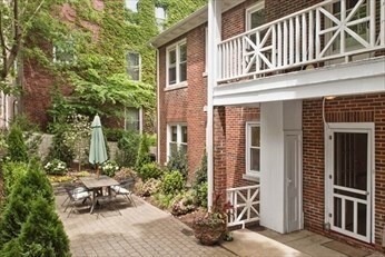 9 Colbourne Crescent unit 1, Brookline, MA 02445 - photo 2