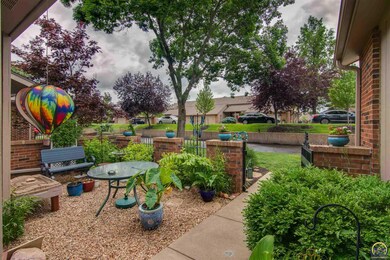 2316 SW Mayfair Place, Topeka, KS 66611 - photo 3