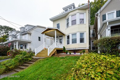 829 Lancaster St, Albany, NY 12203 - photo 2